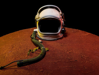 helmet from spacesuit lying on mars planet in blac 2022 12 16 18 50 51 utc