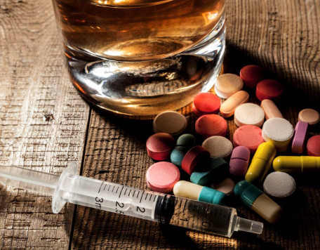 drunk on pills 2024 09 16 17 44 58 utc 1