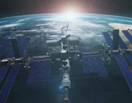 close up of iss orbiting realistic planet earth 2025 01 09 01 48 12 utc